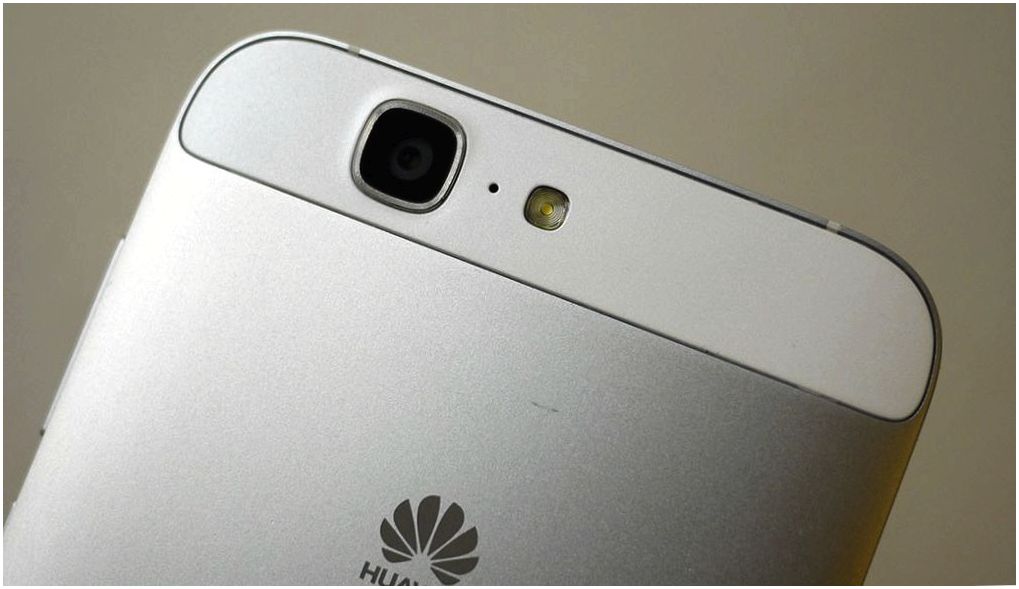 Обзор смартфона Huawei Ascend G7: "середнячок" с экстерьером
