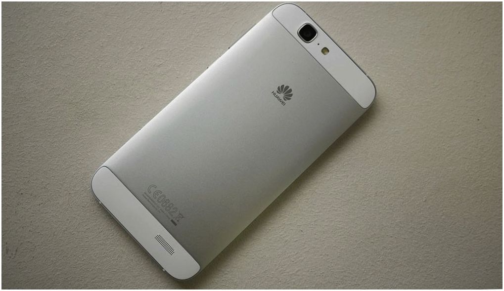 Обзор смартфона Huawei Ascend G7: "середнячок" с экстерьером