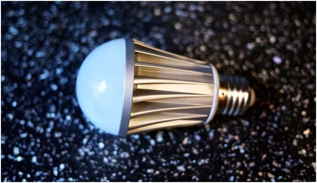Обзор умной светодиодной Bluetooth-лампы Luminous Smart Bulb