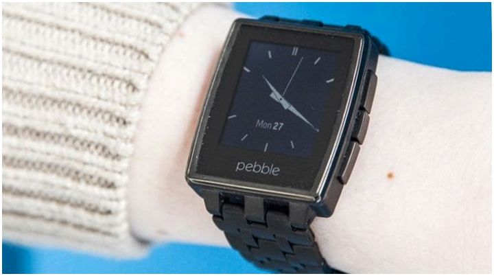 Pebble Steel: "умные" часы бизнес-класса