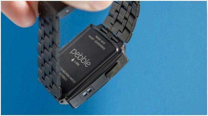 Pebble Steel: "умные" часы бизнес-класса