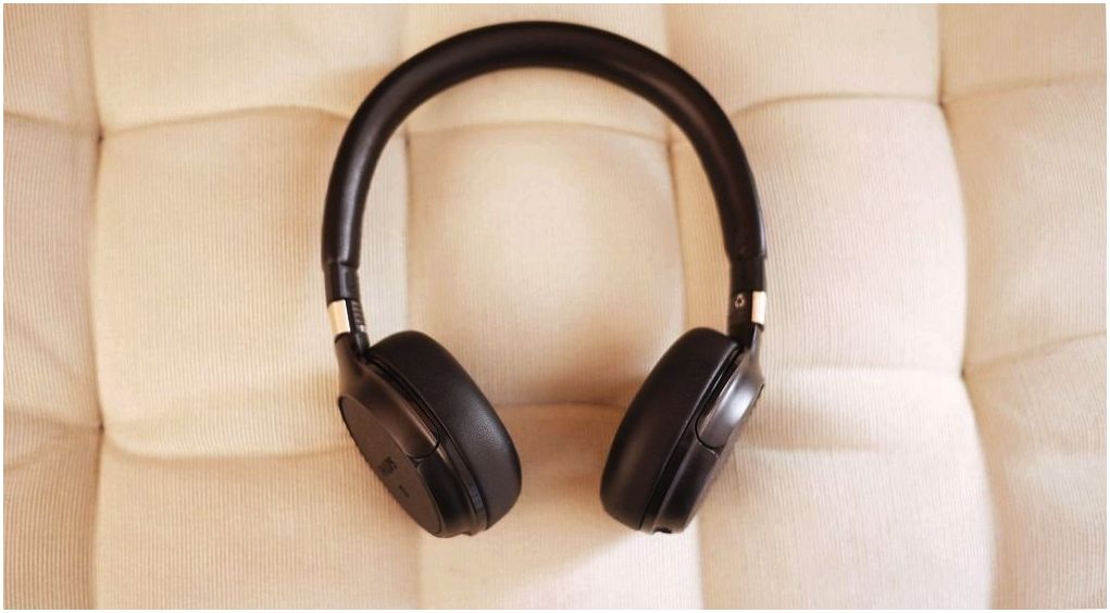 Обзор беспроводной Bluetooth-гарнитуры Philips SHB9250