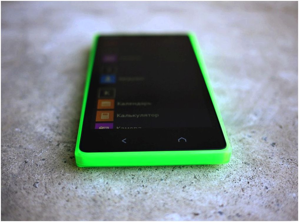 Обзор смартфона Nokia X2 Dual SIM: леденец на третье