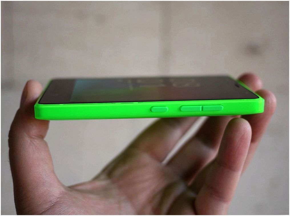 Обзор смартфона Nokia X2 Dual SIM: леденец на третье