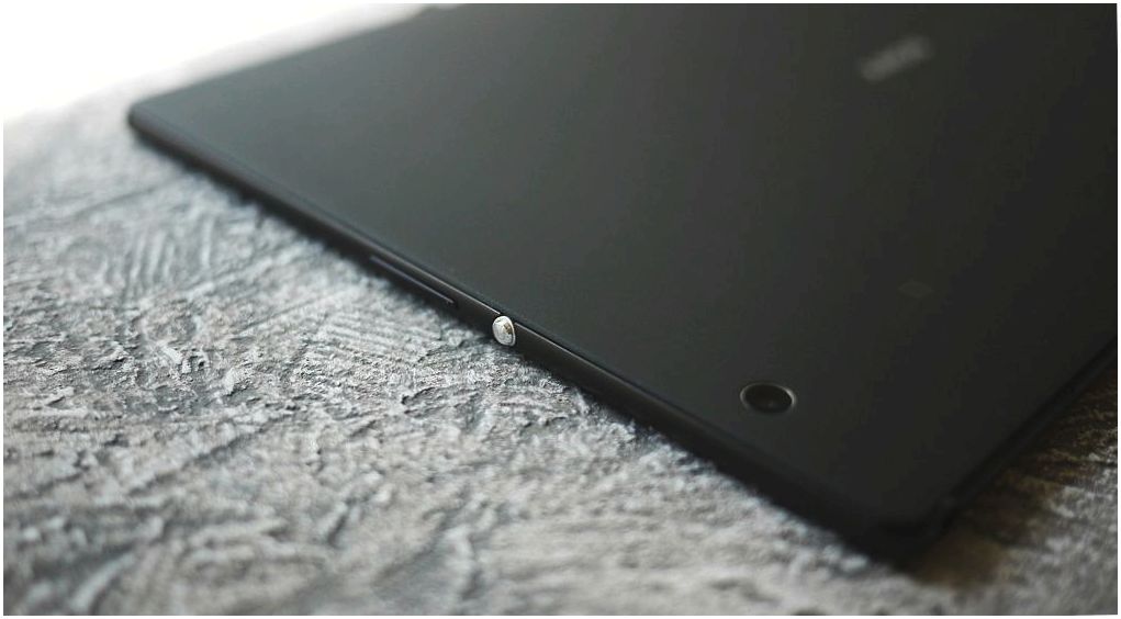 Обзор планшета Sony Xperia Z4 Tablet: изящный рекордсмен