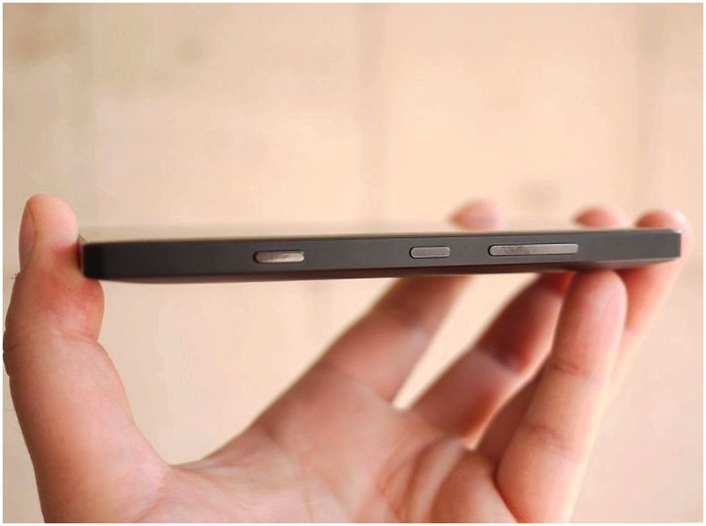 Обзор Nokia Lumia 930: "икона" для винфона