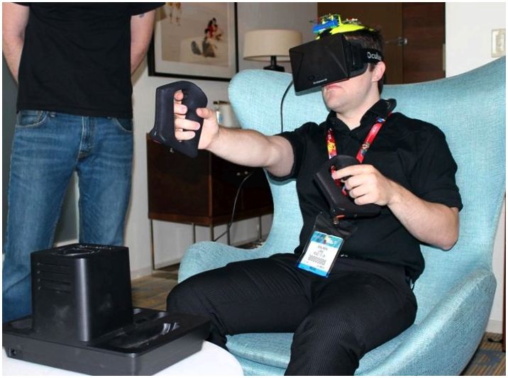7 самых странных гаджетов CES 2015 (странный, гаджетов, 2015) 7 самых странных гаджетов CES 2015