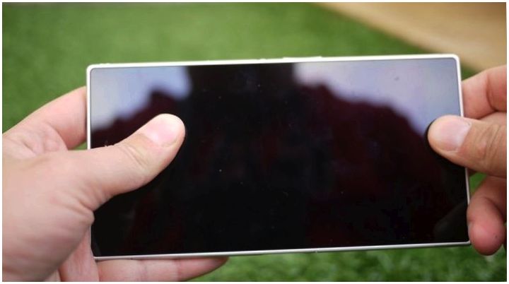 Много - не мало. Обзор "гигантофона" Sony Xperia Z Ultra (много, маленький, обзор, гигантофона, sony, xperia) Много - не мало. Обзор "гигантофона" Sony Xperia Z Ultra
