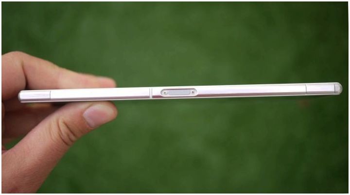 Много - не мало. Обзор "гигантофона" Sony Xperia Z Ultra (много, маленький, обзор, гигантофона, sony, xperia) Много - не мало. Обзор "гигантофона" Sony Xperia Z Ultra