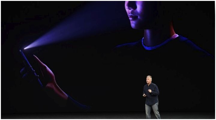 iPhone X: отзывы первых обладателей выявили плюсы и минусы новинки