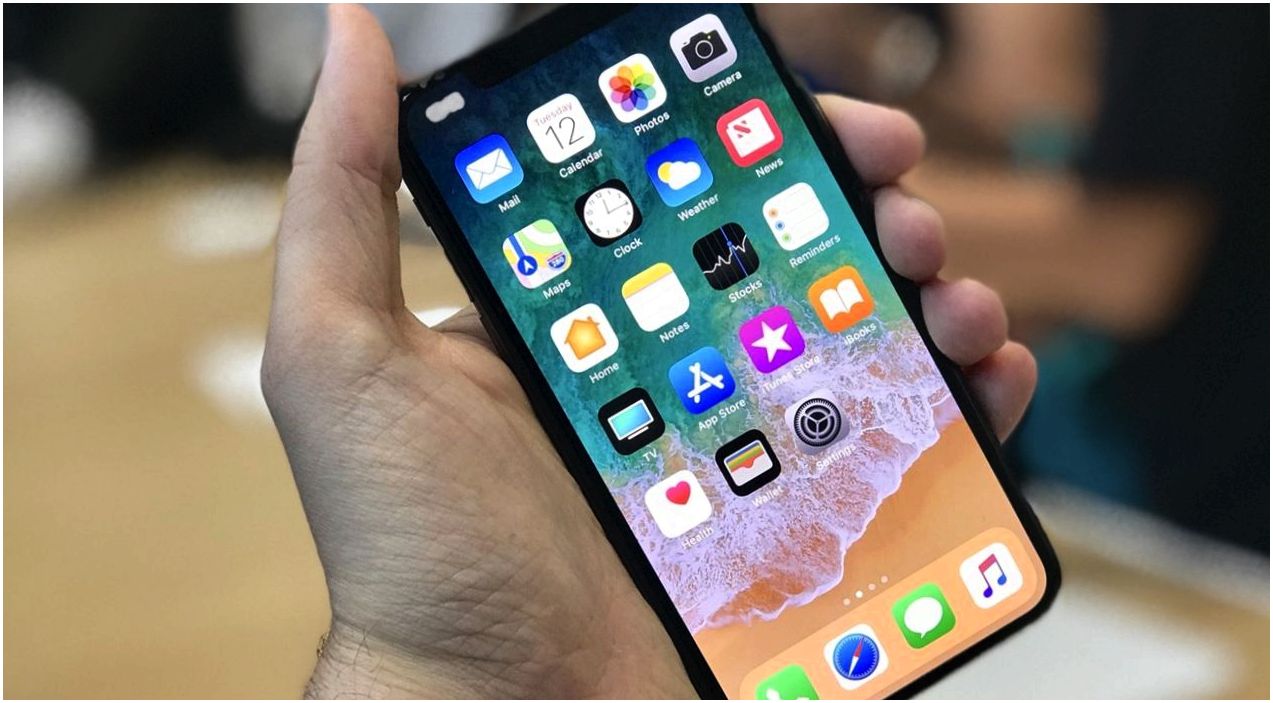 iPhone X: отзывы первых обладателей выявили плюсы и минусы новинки