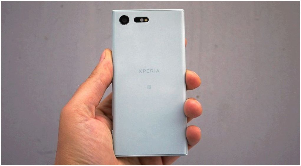 Обзор смартфона Sony Xperia X Compact: малыш почти без компромиссов