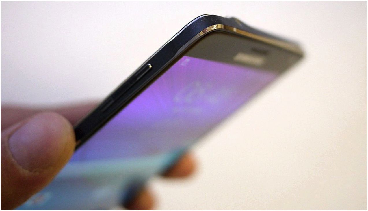 Обзор Samsung Galaxy Note 4: "лопата" для работы и творчества
