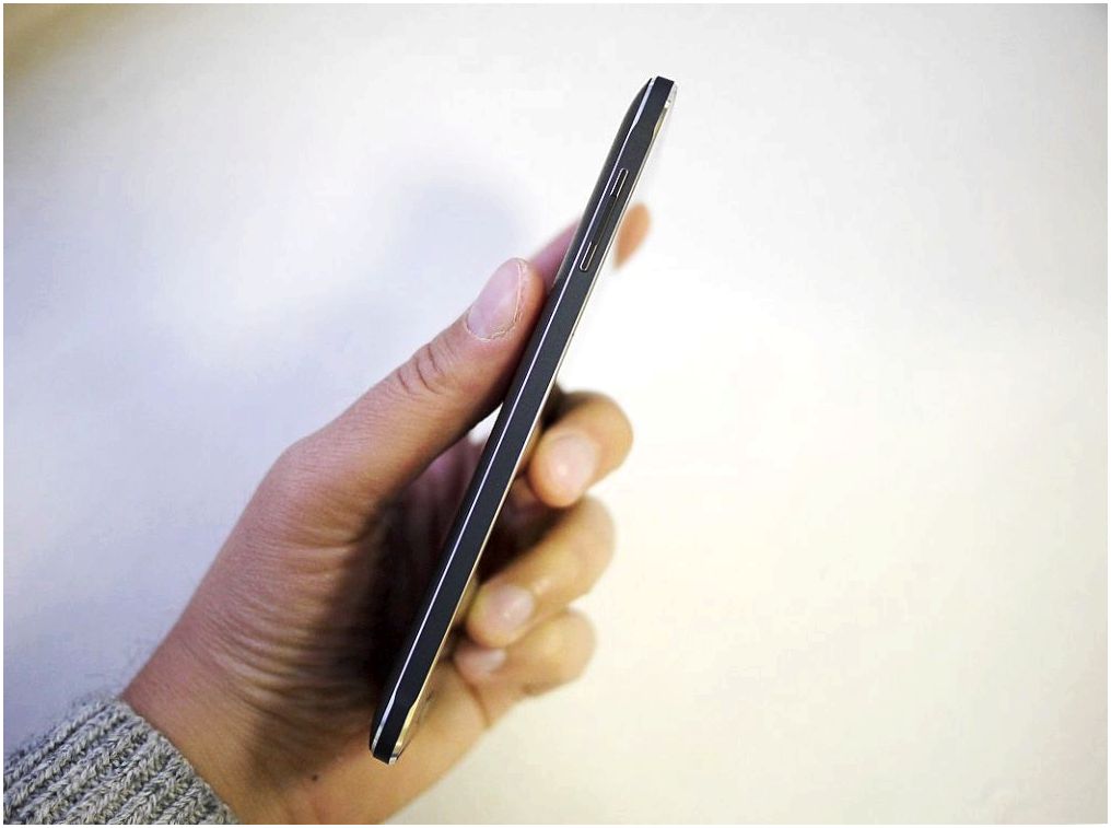 Обзор Samsung Galaxy Note 4: "лопата" для работы и творчества