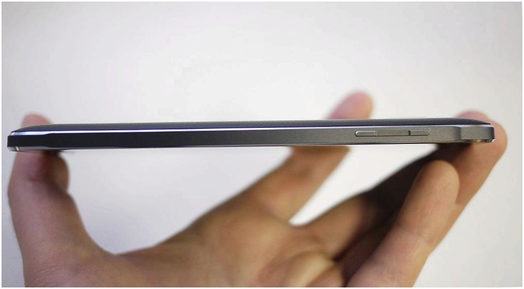 Обзор Samsung Galaxy Note 4: "лопата" для работы и творчества