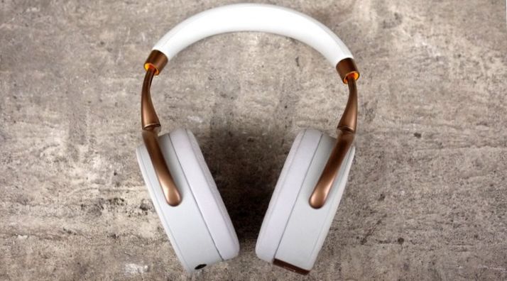 Умный звук. Обзор беспроводных наушников Parrot Zik (умный, звук, обзор, беспроводных, наушник) Умный звук. Обзор беспроводных наушников Parrot Zik
