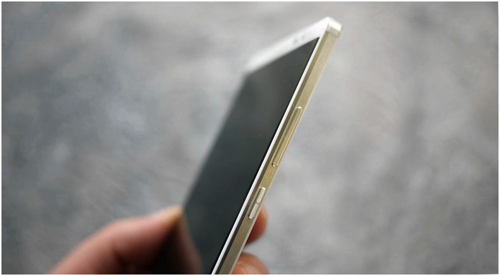 Обзор смартфона Huawei Mate 8: мощный и долгоиграющий