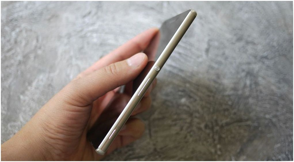 Обзор смартфона Sony Xperia Z3+: промежуточный флагман (обзор, смартфона, sony, xperia, промежуточный) Обзор смартфона Sony Xperia Z3+: промежуточный флагман