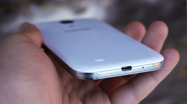 Пластиковый король. Один день с Samsung Galaxy S4